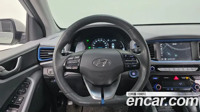 Hyundai Ioniq 2016 — фото 14