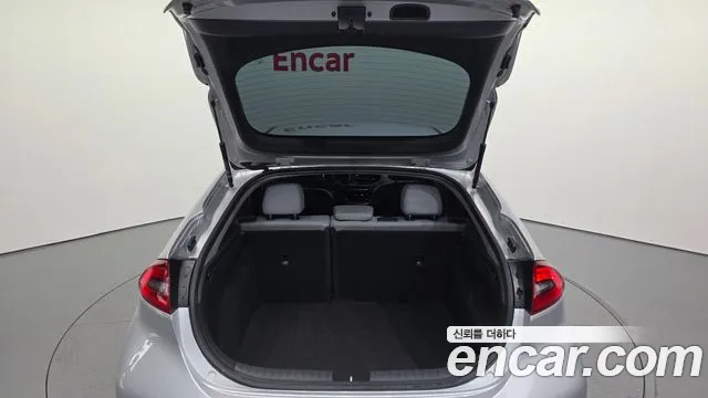 Hyundai Ioniq 2016 — фото 20