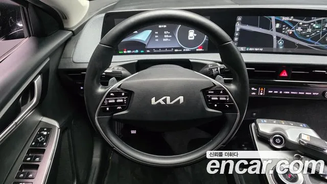 Kia EV6 2022 — фото 13