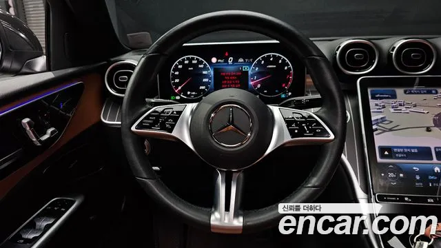 Mercedes-Benz C-Class 2024 — фото 19
