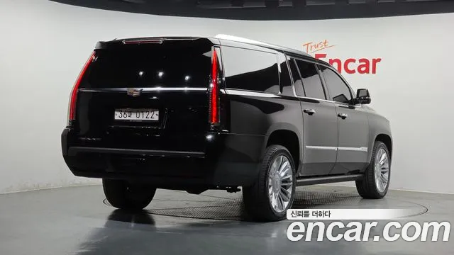 Cadillac Escalade 2016 — фото 2