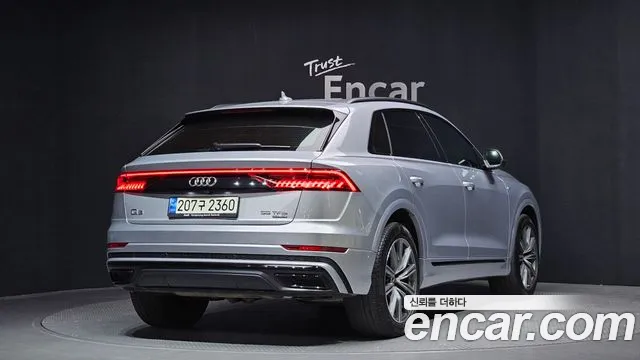Audi Q8 2021 — фото 2