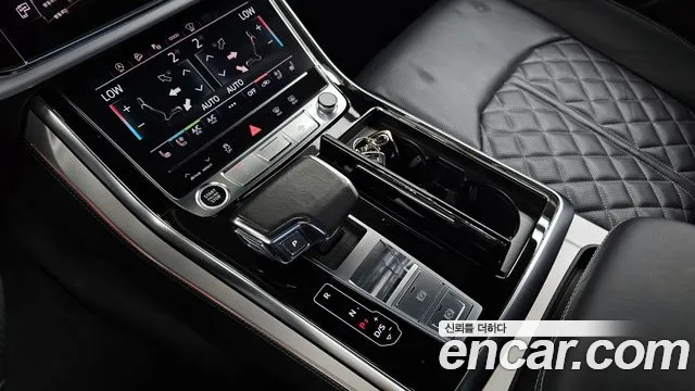 Audi Q8 2021 — фото 12