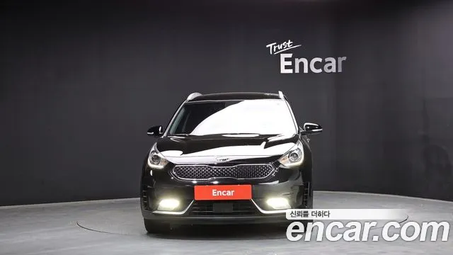 Kia Niro 2017 — фото 3