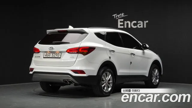 Hyundai Santafe 2018 — фото 2