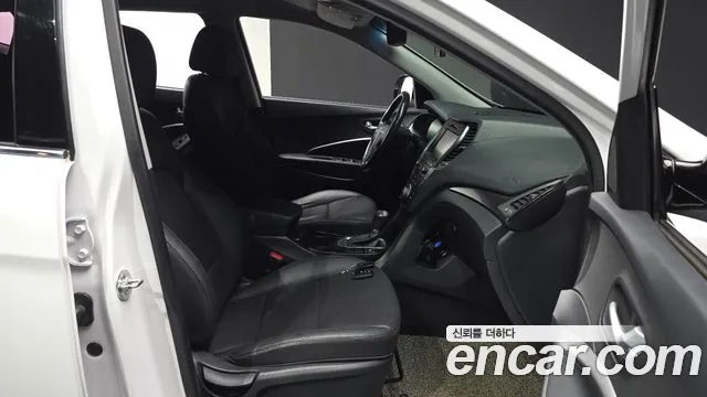 Hyundai Santafe 2018 — фото 13