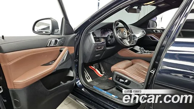 BMW X6 2022 — фото 13