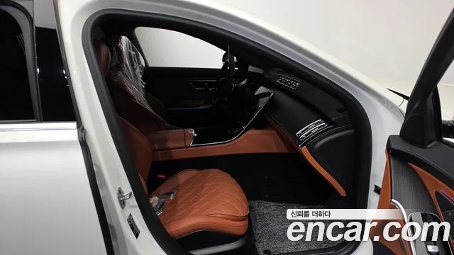 Mercedes-Benz S-Class 2023 — фото 16