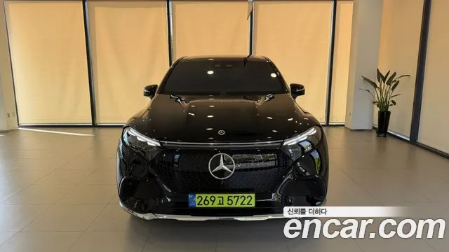 Mercedes-Benz EQS 2025 — фото 12