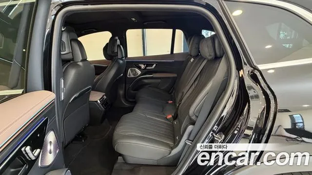 Mercedes-Benz EQS 2025 — фото 13