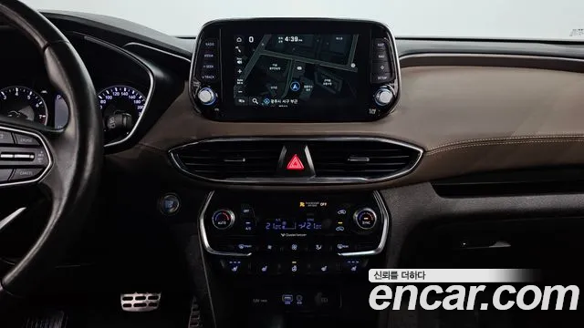 Hyundai Santafe 2020 — фото 18