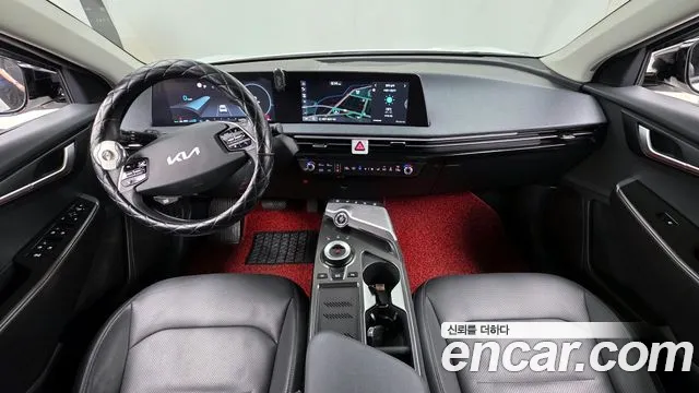 Kia EV6 2023 — фото 10