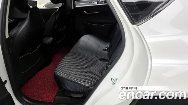 Kia EV6 2023 — фото 16