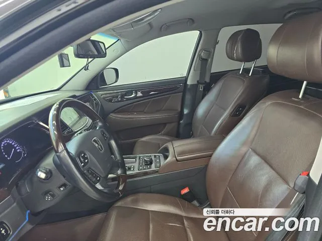 Hyundai Equus 2015 — фото 15
