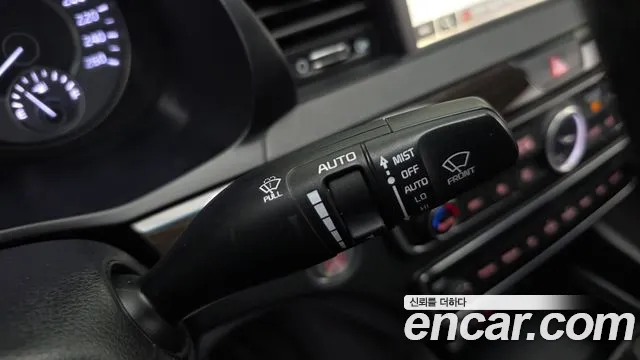 Kia K7 2018 — фото 16