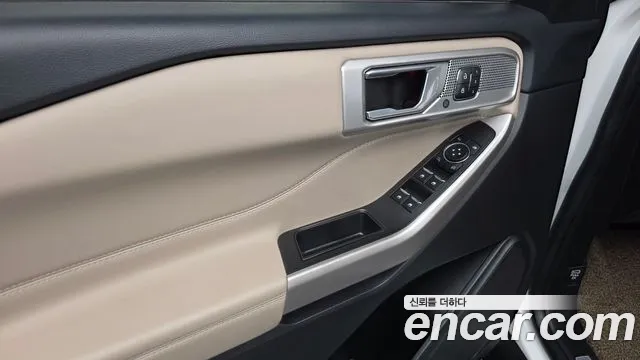 Ford Explorer 2023 — фото 14