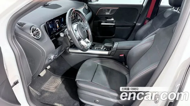 Mercedes-Benz GLA-Class 2023 — фото 14
