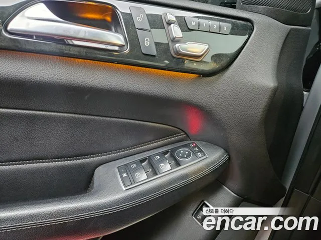 Mercedes-Benz GLE-Class 2016 — фото 14