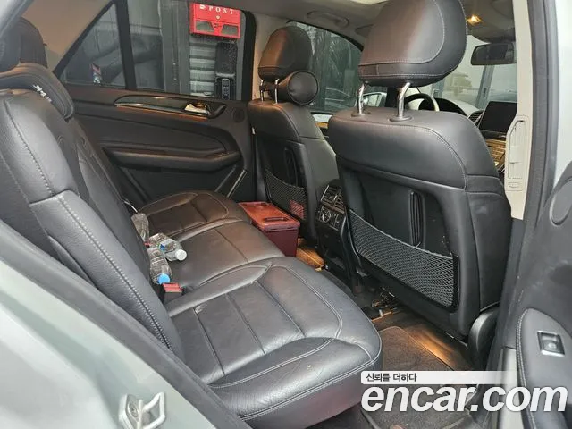 Mercedes-Benz GLE-Class 2016 — фото 18