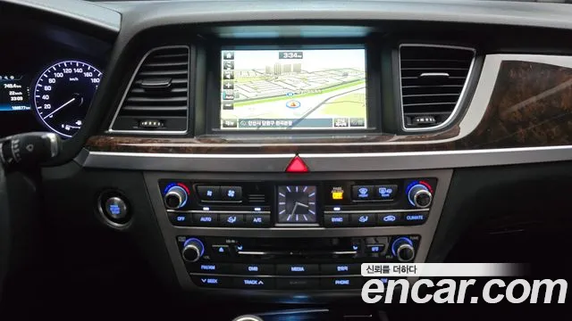 Hyundai Genesis 2016 — фото 18