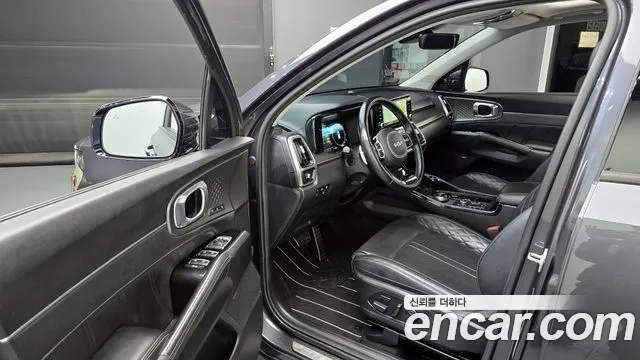 Kia Sorento 2023 — фото 13