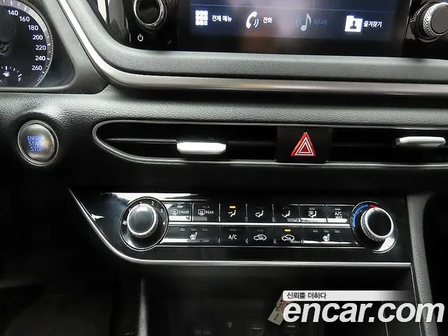 Hyundai Sonata 2020 — фото 17