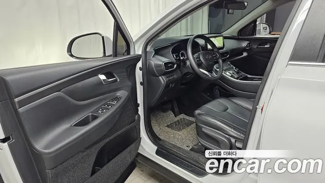Hyundai Santafe 2023 — фото 13