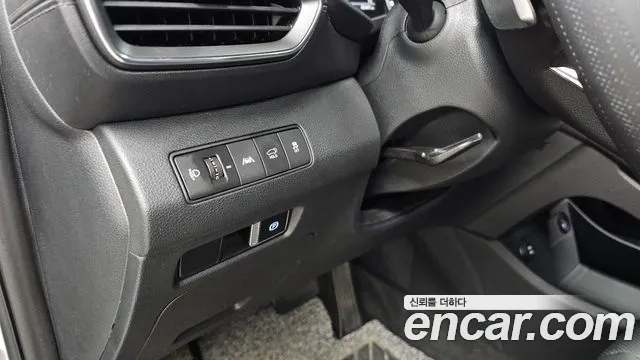 Hyundai Santafe 2023 — фото 20
