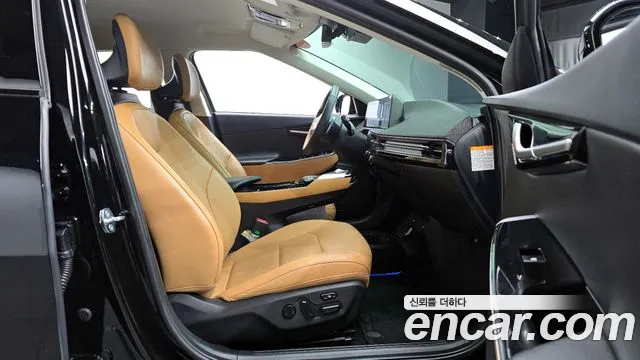 Kia EV6 2023 — фото 16