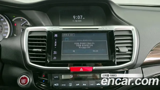 Honda Accord 2016 — фото 12