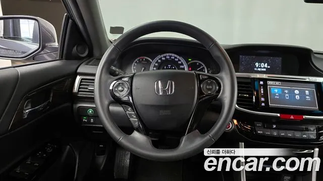 Honda Accord 2016 — фото 14