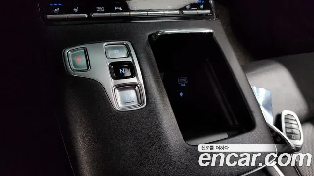 Hyundai Grandeur 2020 — фото 12
