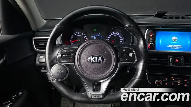 Kia K5 2016 — фото 13
