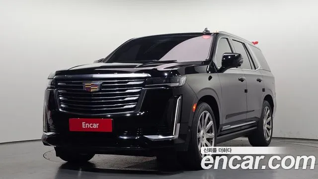 Cadillac Escalade 2022 — фото 1
