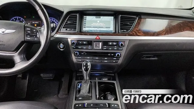 Hyundai Genesis 2015 — фото 14