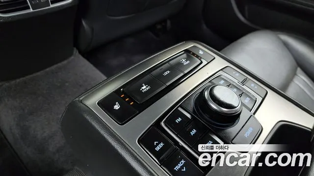 Hyundai Genesis 2015 — фото 19