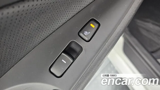 Hyundai Sonata 2011 — фото 18