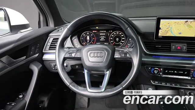 Audi Q5 2020 — фото 13