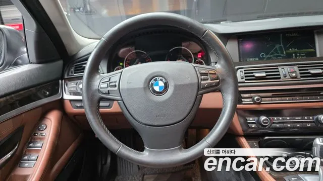 BMW 5-Series 2013 — фото 13