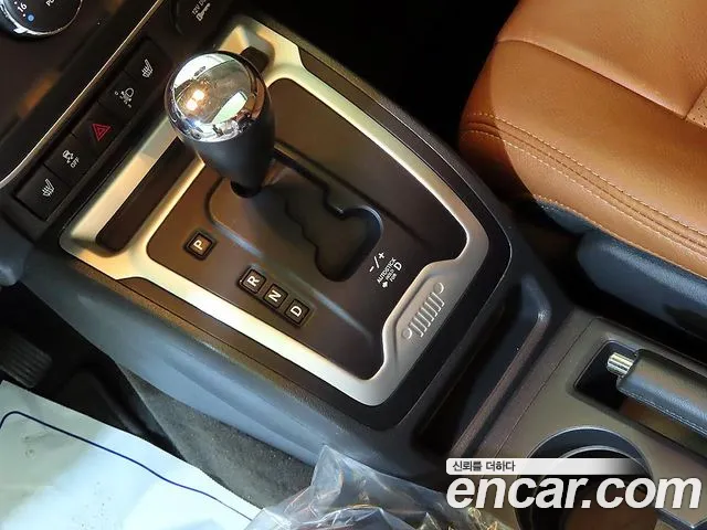 Jeep Compass 2016 — фото 12
