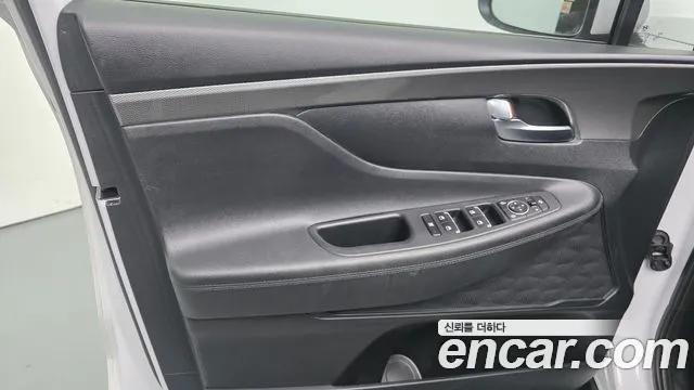 Hyundai Santafe 2020 — фото 14
