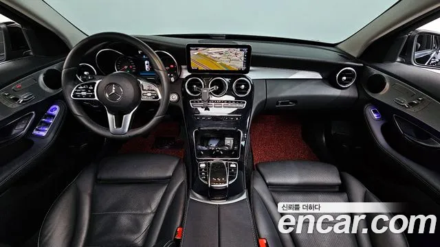 Mercedes-Benz C-Class 2020 — фото 7
