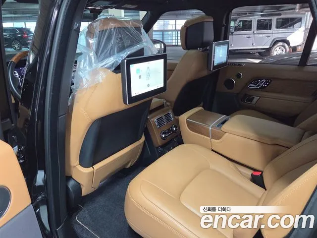 Land Rover Range Rover 2022 — фото 15