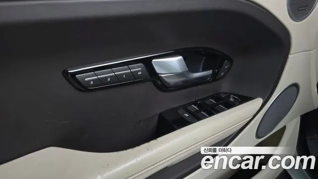 Land Rover Range Rover Evoque 2014 — фото 16