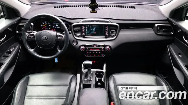 Kia Sorento 2018 — фото 10