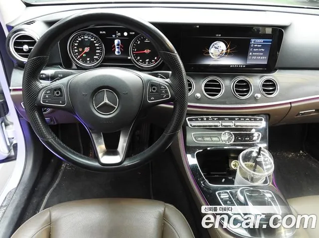 Mercedes-Benz E-Class 2017 — фото 7