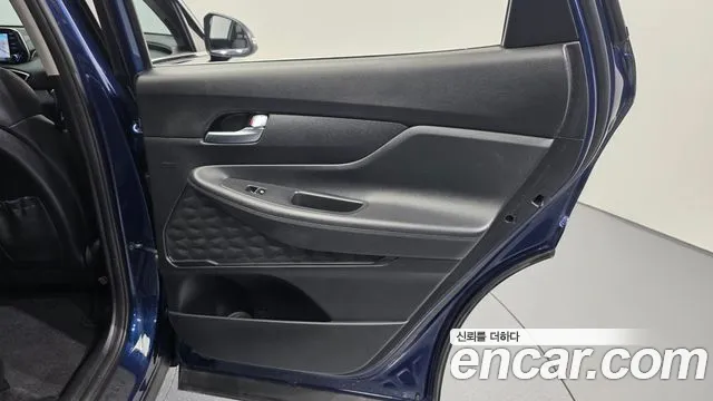 Hyundai Santafe 2019 — фото 15