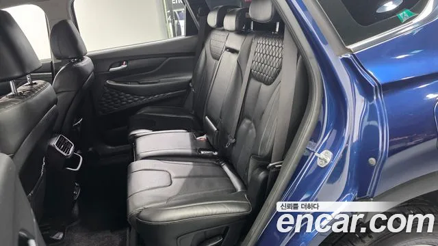 Hyundai Santafe 2019 — фото 16