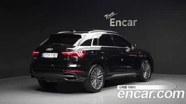 Audi Q3 2023 — фото 2