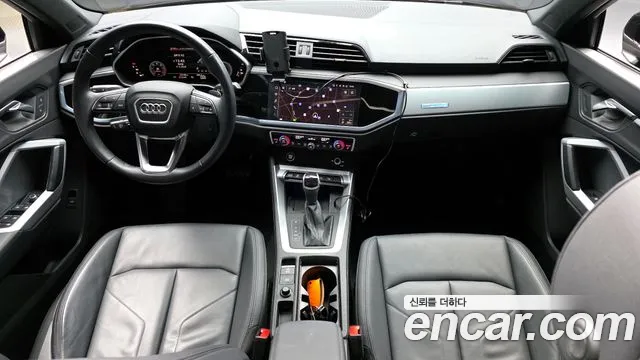 Audi Q3 2023 — фото 10
